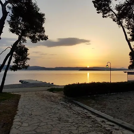 Mobile Biograd Soline *