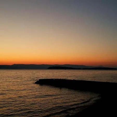 Mobile Biograd Soline Apartman *